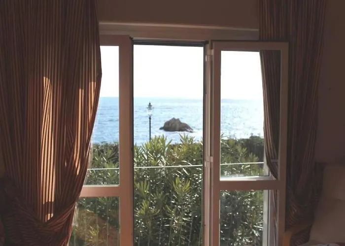 Appartement Wind Rose House - By The With Ac & Private Parking Monterosso al Mare
