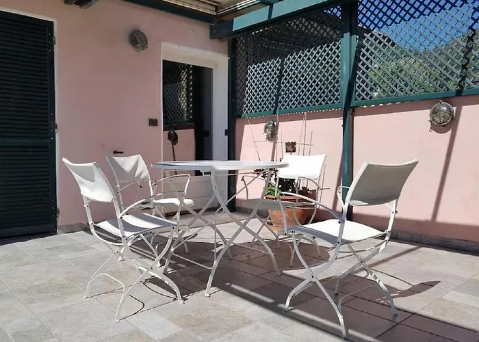 Wind Rose House - By The With Ac & Private Parking Appartement *