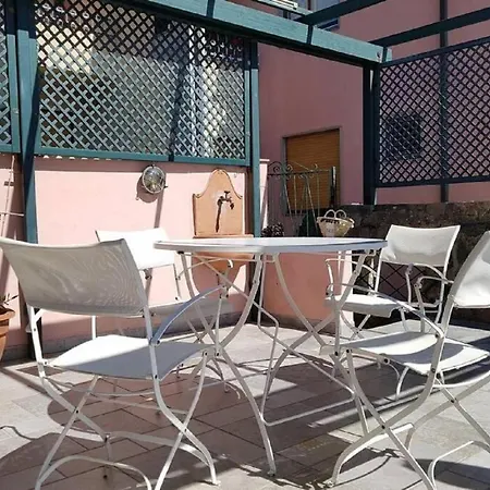 Wind Rose House - By The With Ac & Private Parking Apartamento