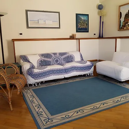 Wind Rose House - By The Beach With Ac Parking *