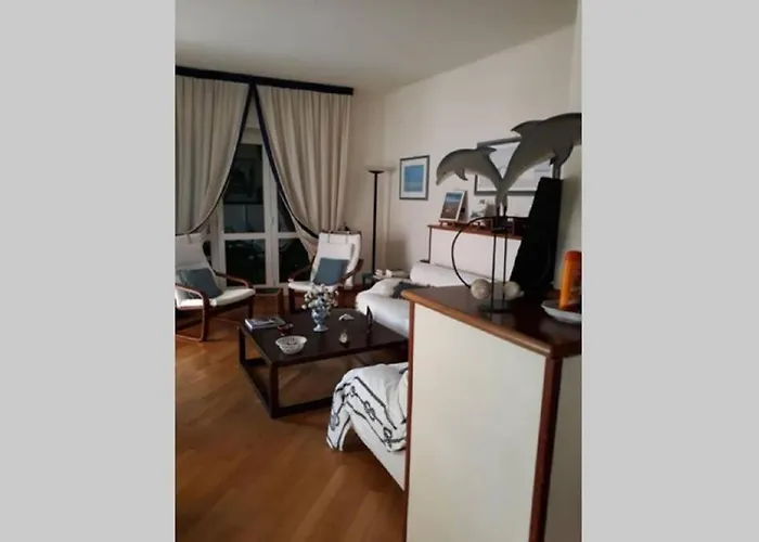 Апартаменты Wind Rose House - By The With Ac & Private Parking Монтероссо-аль-Маре